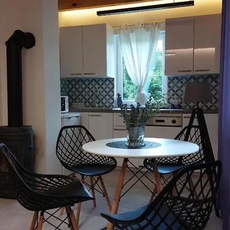 Zakatek Holiday home Demlin
